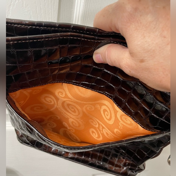 Brighton Brown Shoulder Bag with Crocodile Texture - Picture 8 of 11